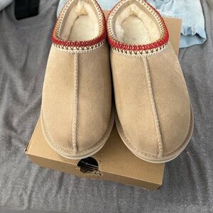 UGG Tan Suede Footwear with Red Accents